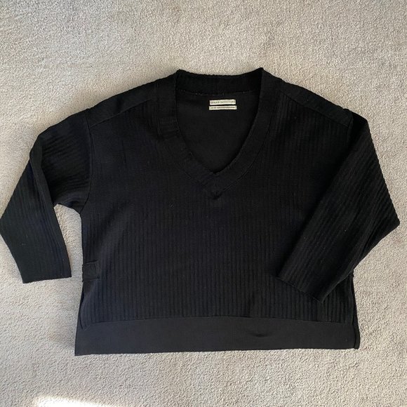 Urban Outfitters XS Oversized V-Neck Sweater - Picture 3 of 5